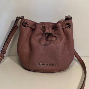 Michael Kors Jules Lavender Drawstring Mini Bucket Crossbody Bag